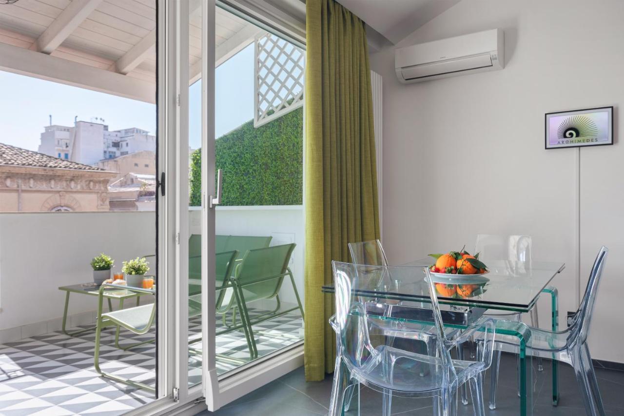 Archimedes Luxury Apartment With Terrace ปาแลร์โม ภายนอก รูปภาพ