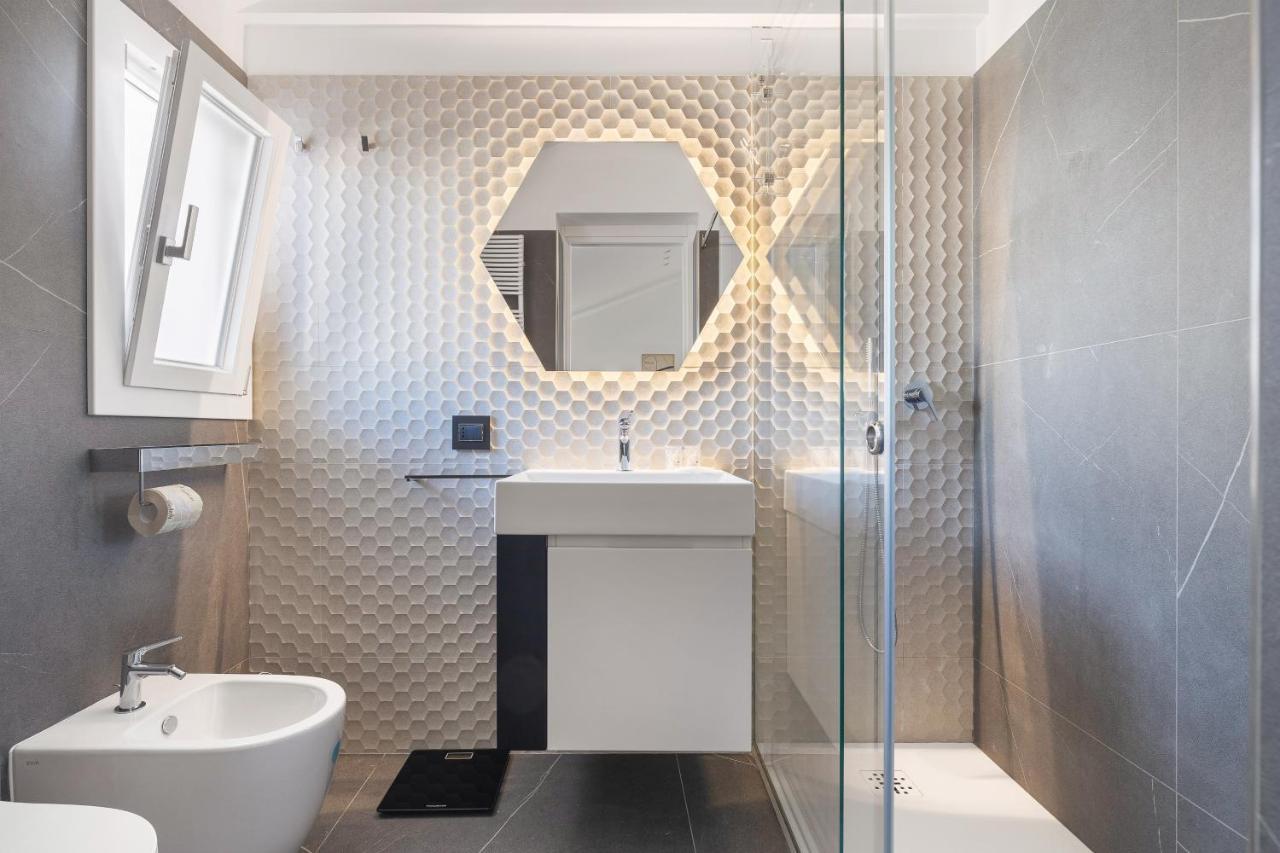 Archimedes Luxury Apartment With Terrace ปาแลร์โม ภายนอก รูปภาพ